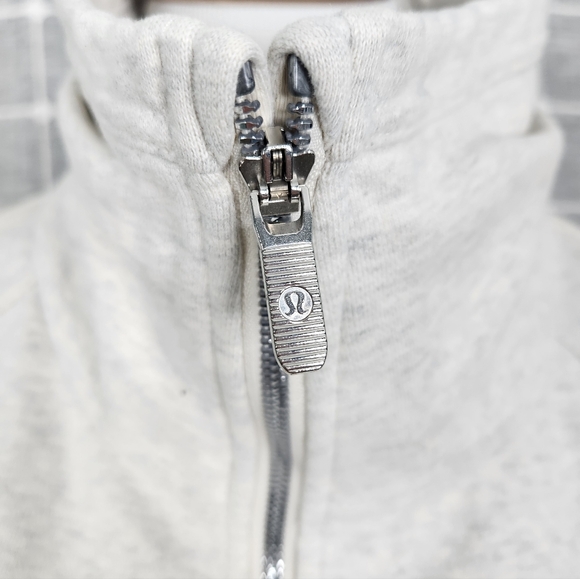 Lululemon Radiant Funnel Sweatshirt - Picture 3 of 6